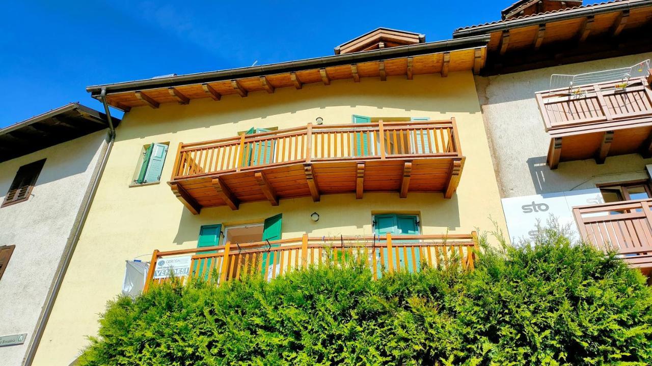 Vila Casa Emma Mezzana  Exteriér fotografie