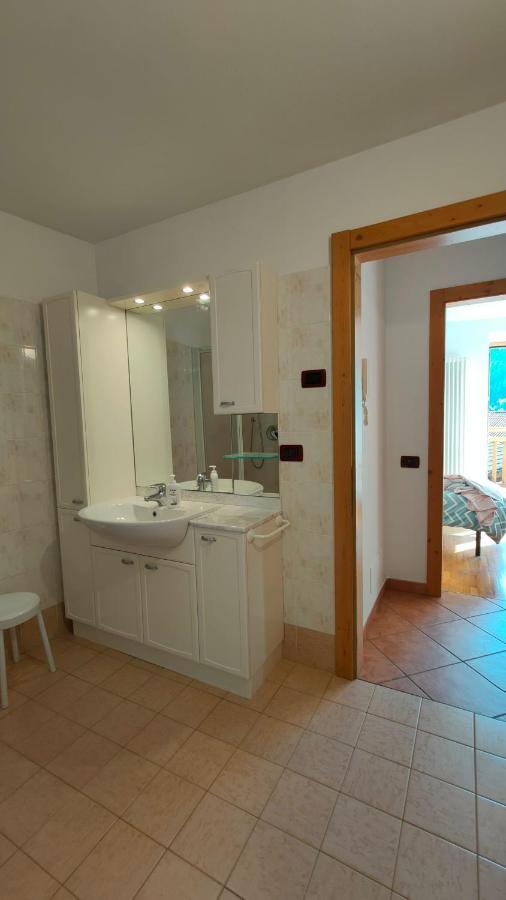 Vila Casa Emma Mezzana  Exteriér fotografie